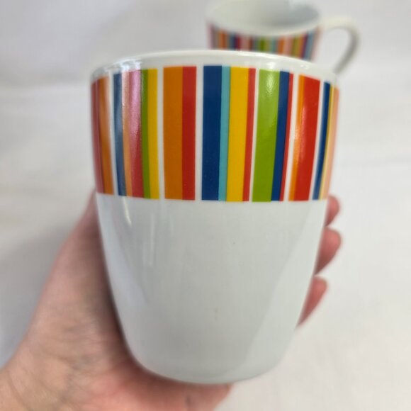 TWO Tabletops Gallery Westwood Mugs White Multicolor Stripes - Picture 5 of 10